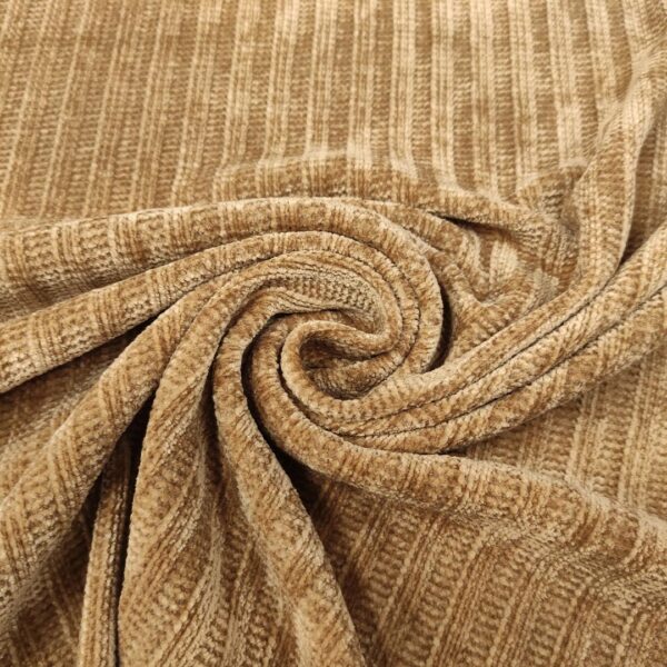 Tessuto maglia a treccia mano ciniglia tinta unita cammello