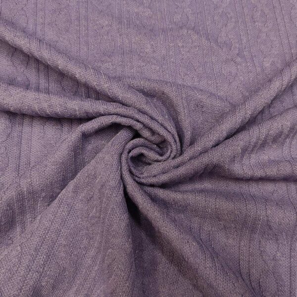 Tessuto Maglia Mano lana in tinta unita motivo treccia lilla