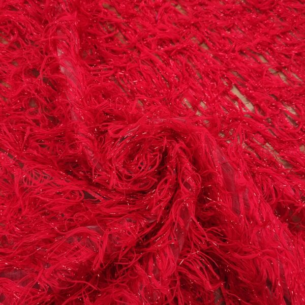 Tessuto organza con frange lurex rosso