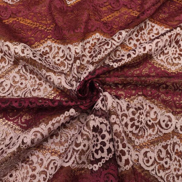 Tessuto Pizzo motivo floreale rosa - vinaccio