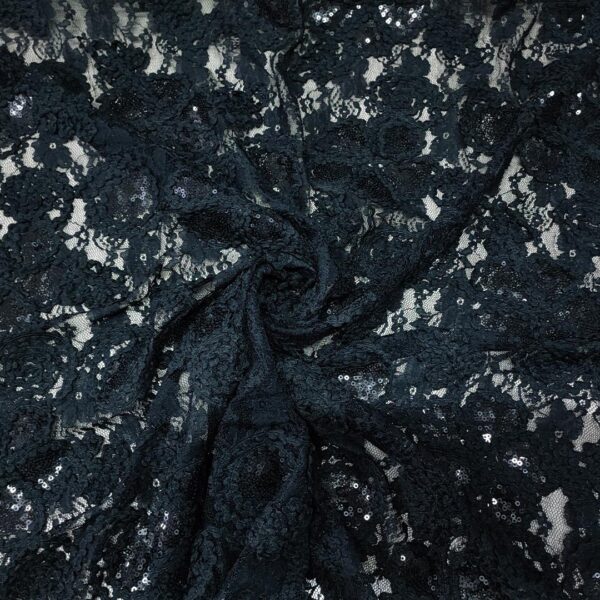 Tessuto pizzo elasticizzato ricamato con paillettes motivo floreale nero