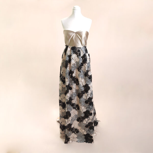 Tessuto Pizzo Macramè motivo floreale beige - nero - grigio