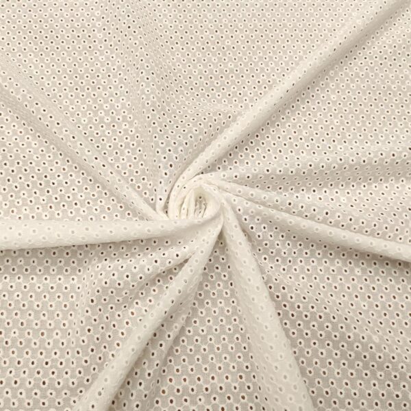 Tessuto Sangallo motivo geometrico bianco seta