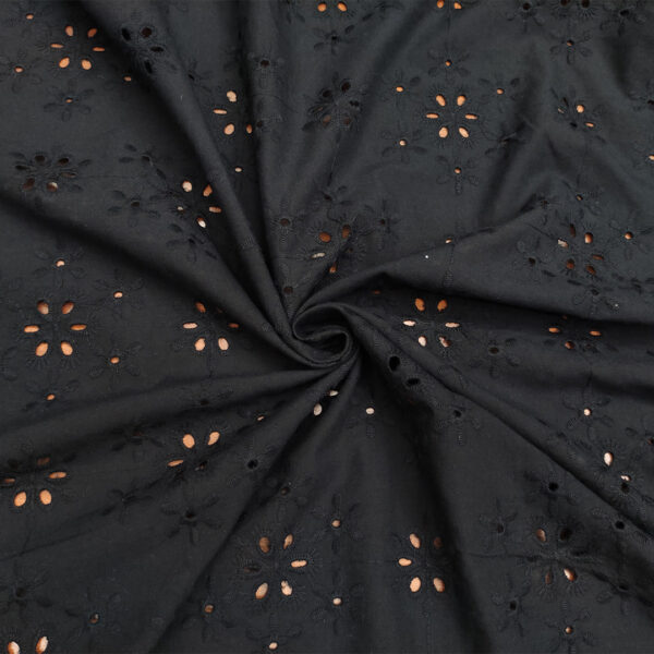 Tessuto Sangallo doppio smerlo motivo floreale nero