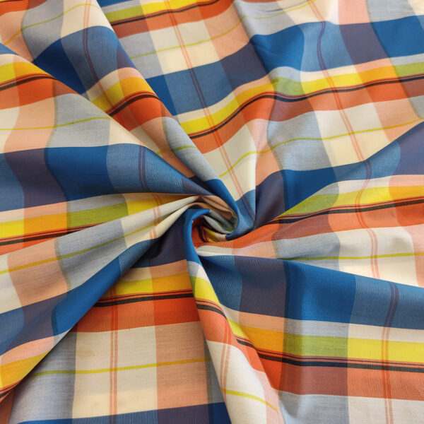 Tessuto Popeline di cotone a fantasia motivo quadri blu - giallo - bianco