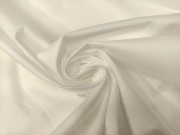 Tessuto Popeline di cotone in tinta unita bianco