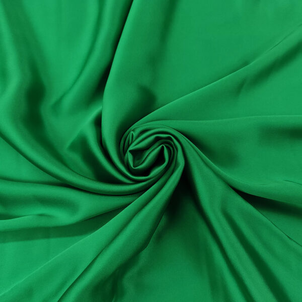 Tessuto Raso elasticizzato tinta unita verde smeraldo