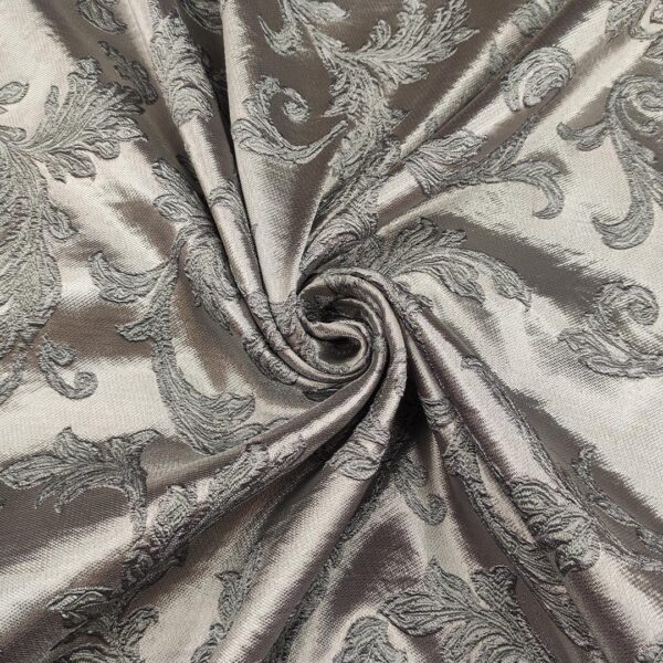 Tessuto Raso damascato per arredo motivo floreale barocco grigio - argento