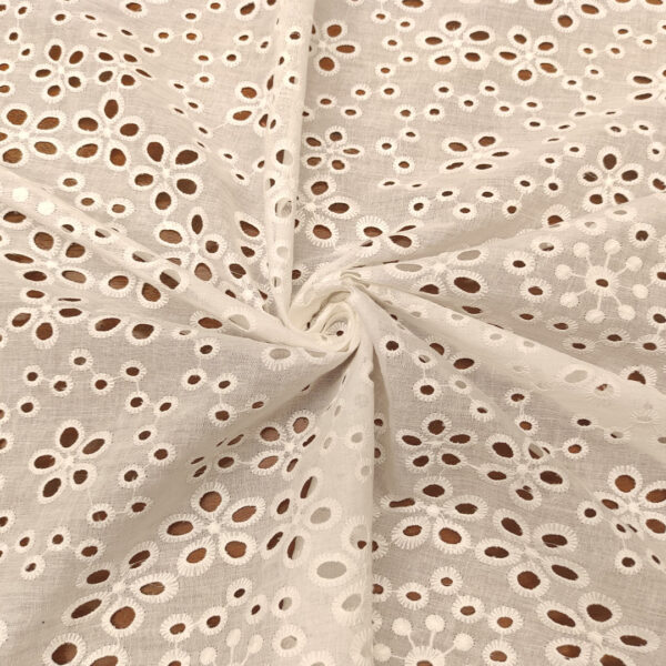 Tessuto Sangallo in tinta unita bianco 05