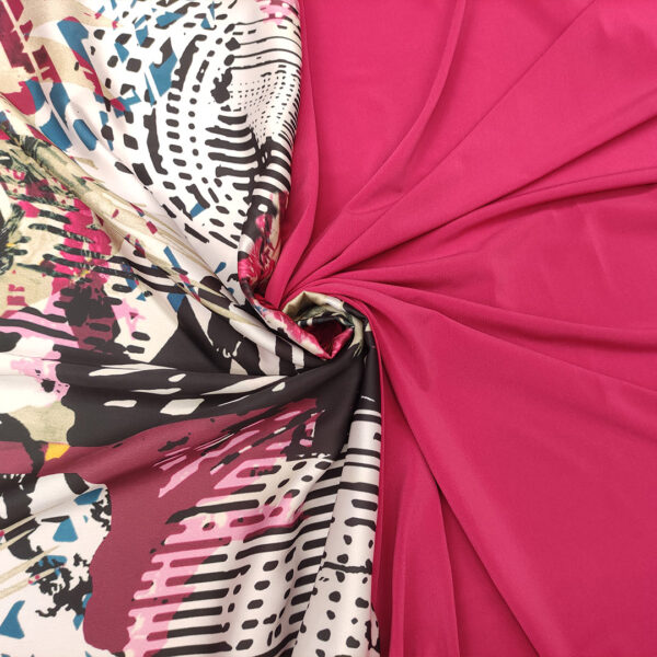 Tessuto Satin a fantasia abbinato a tessuto jersey leggero in tinta unita