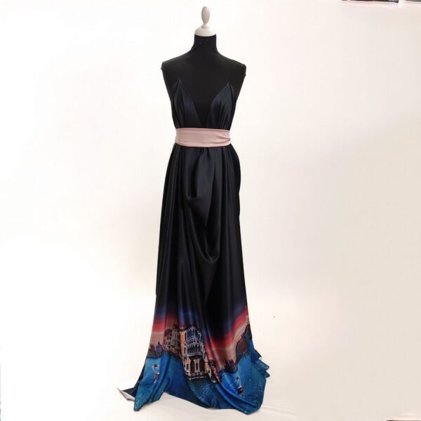 Tessuto Satin a fantasia motivo astratto nero - rosa