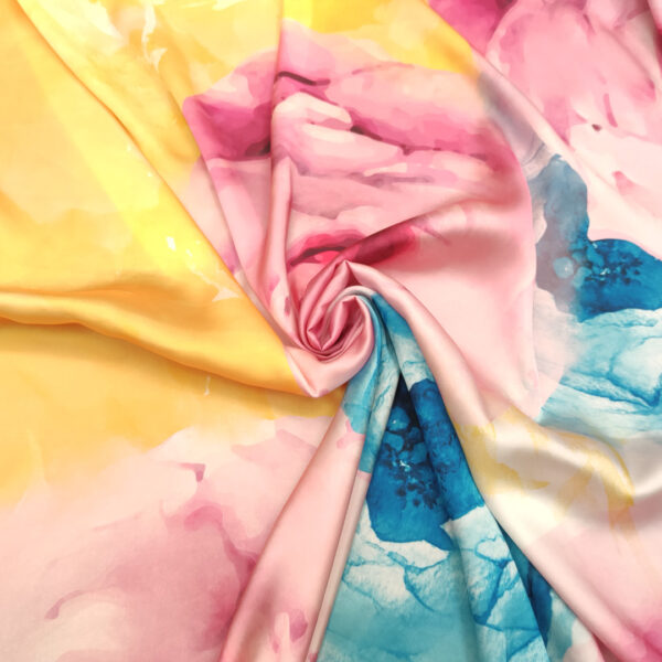 Tessuto Satin a fantasia motivo floreale rosa - fucsia -turchese - giallo