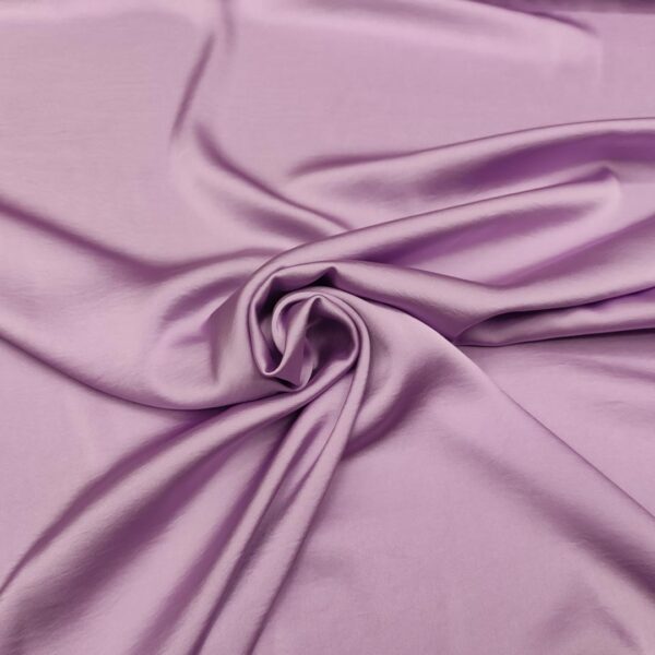 Tessuto Satin effetto stropicciato tinta unita glicine