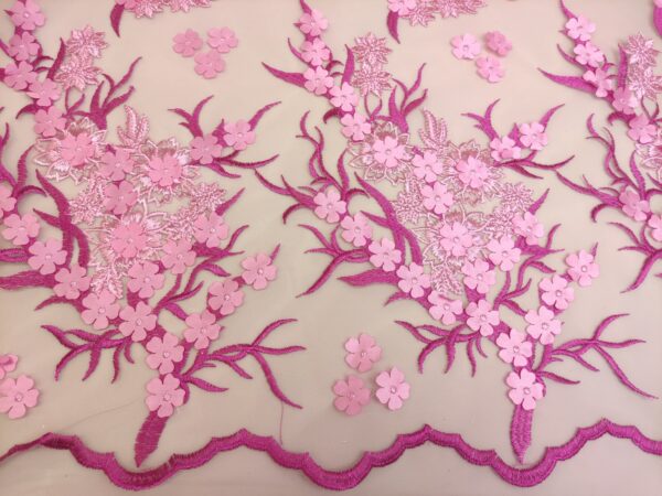 Tessuto Tulle mano seta ricamato con fiori in 3D rosa - fucsia