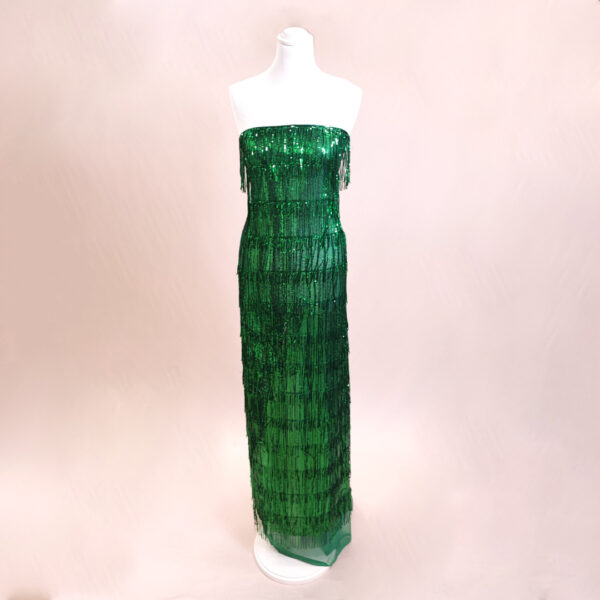 Tessuto tulle-pizzo ricamato con frange verde prato