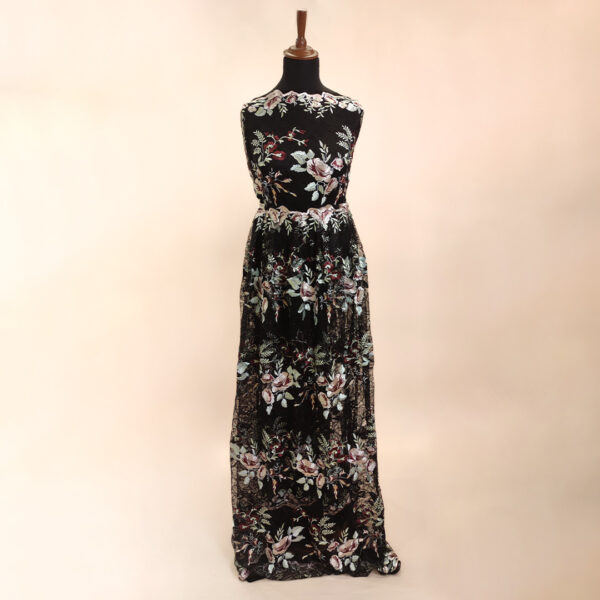 Tessuto Pizzo Macramè ricamato motivo floreale nero - bordeaux - verdino