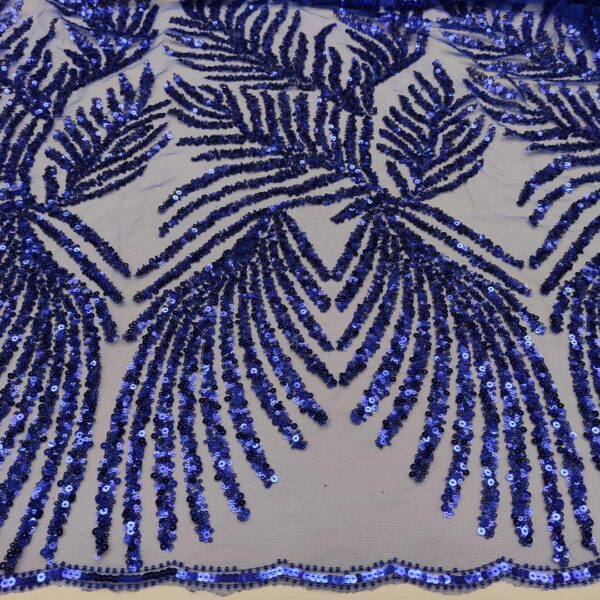 Tessuto Tulle mano seta ricamato con paillettes e con perline motivo astratto blu elettrico
