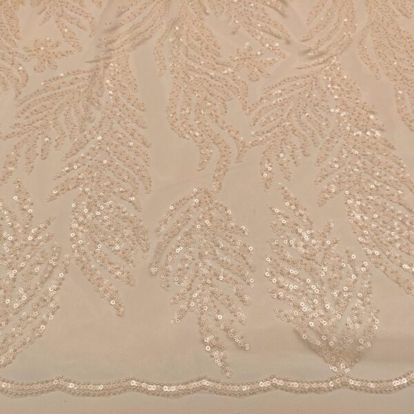 Tessuto Tulle mano seta ricamato con paillettes e con perline motivo astratto rosa cipria