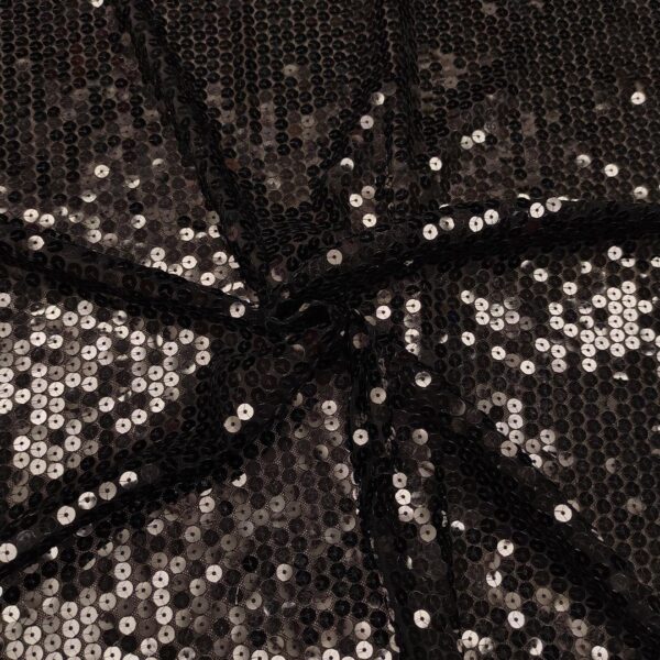 Tessuto Tulle ricamato con paillettes tinta unita nero