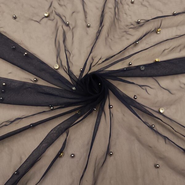 Tessuto Tulle mano seta ricamato con perle e con strass blu