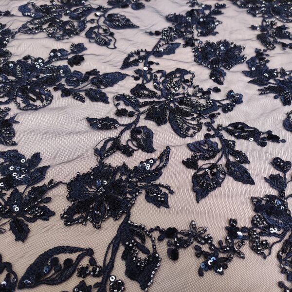 Tessuto tulle mano seta ricamato con pietre - con paillettes motivo floreale blu notte