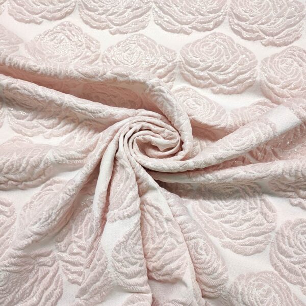 Tessuto Broccato motivo floreale rosa cipria - oro - panna