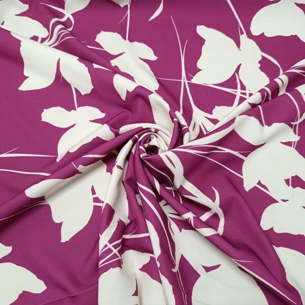 Tessuto Cady elasticizzato a fantasia motivo floreale ciclamino - bianco seta
