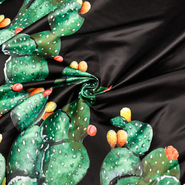 Tessuto Duchesse a fantasia motivo floreale nero - verde