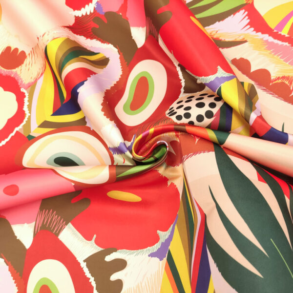 Tessuto Duchesse a fantasia motivo floreale rosso - corallo - verde