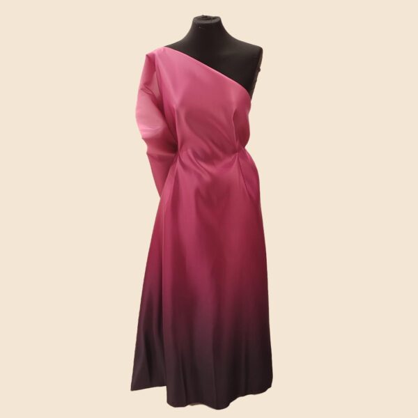 Tessuto Duchesse a fantasia motivo sfumato fucsia - viola