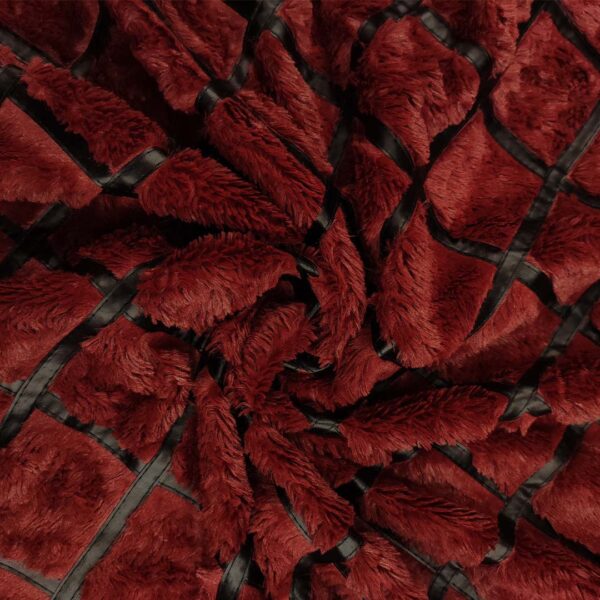 Tessuto Eco Pelliccia lavorato con ecopelle motivo rombi Bordeaux - nero
