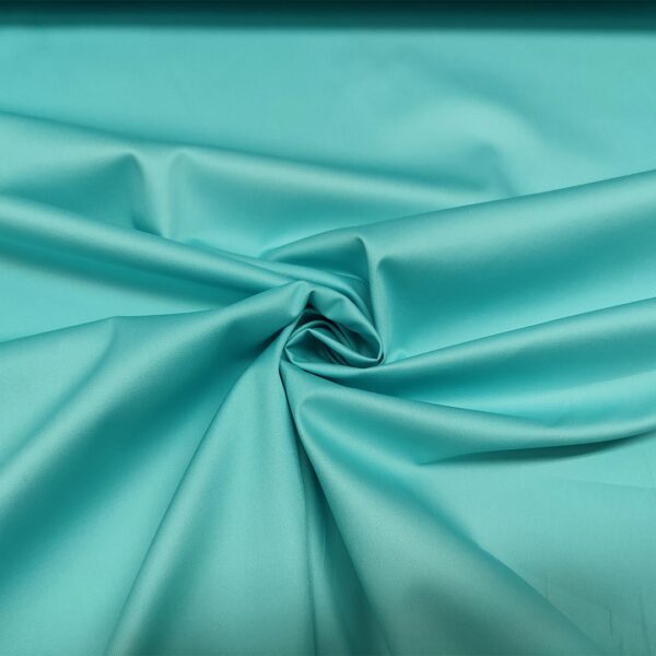 Tessuto Gabardine di cotone tinta unita acquamarina