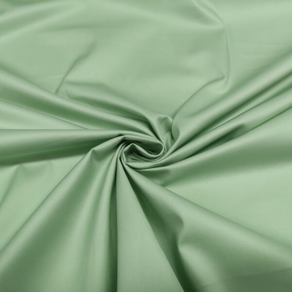 Tessuto Gabardine di cotone tinta unita verde salvia