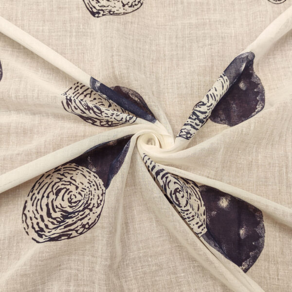 Tessuto Garza di cotone a fantasia motivo astratto bianco - blu