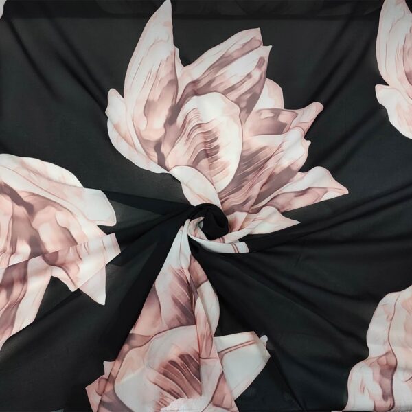 Tessuto Georgette a fantasia motivo floreale nero - rosa cipria