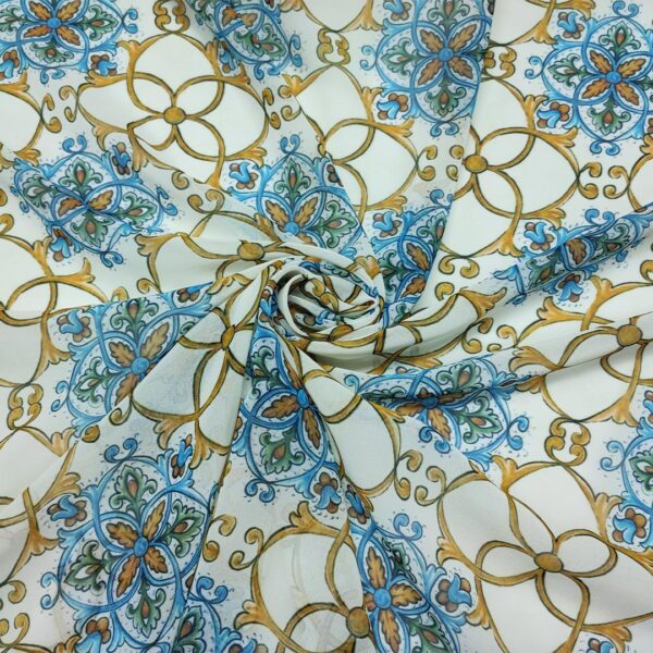 Tessuto Georgette a fantasia motivo geometrico ocra - bianco - azzurro