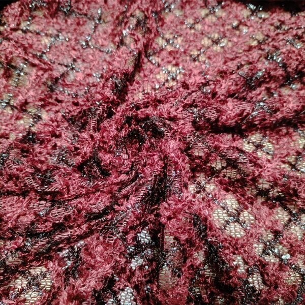 Tessuto maglia a rete lamè motivo geometrico bordeaux