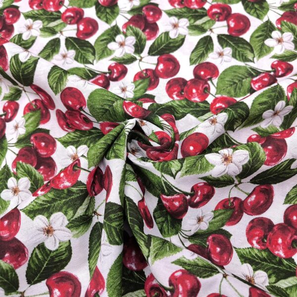Tessuto Misto Cotone per arredo a fantasia motivo ciliegie bianco - rosso - verde