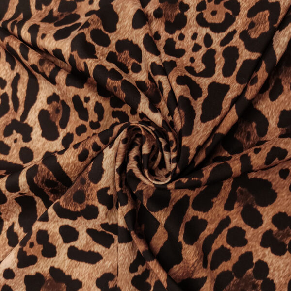 Tessuto Misto Viscosa a fantasia motivo animalier nocciola - marrone - marroncino