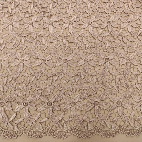 Tessuto Pizzo macramè motivo floreale rosa phard