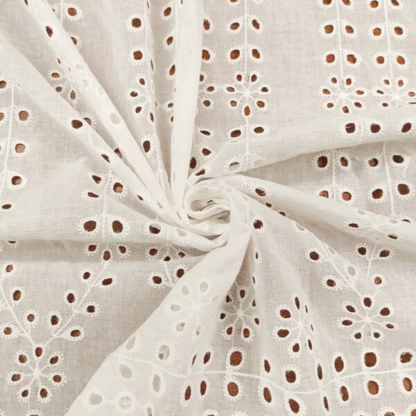 Tessuto Sangallo doppio smerlo motivo astratto bianco seta