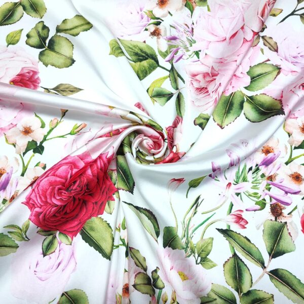 Tessuto Satin a fantasia motivo floreale bianco - verde - rosso