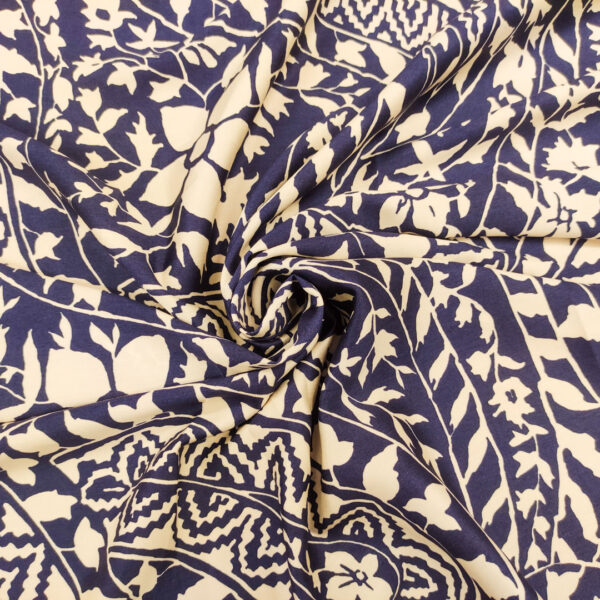 Tessuto Satin di Viscosa a fantasia motivo panna - blu navy
