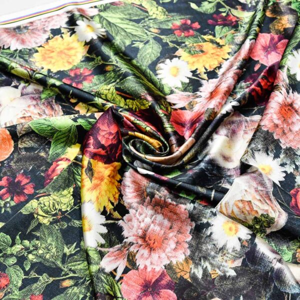 Tessuto Satin a fantasia motivo floreale nero - giallo - rosso - verde