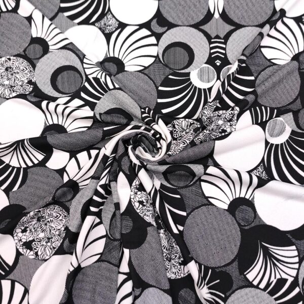 Tessuto Scuba Crepe a fantasia motivo astratto grigio - bianco - nero