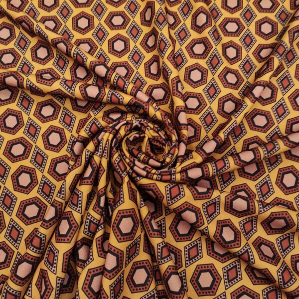 Tessuto Scuba Crepe a fantasia motivo geometrico senape - ruggine - nero