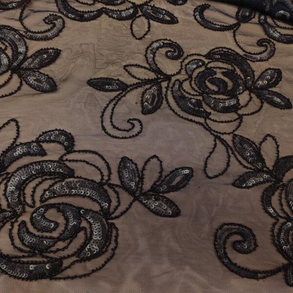 Tessuto Tulle - pizzo mano seta ricamato con paillettes motivo floreale blu notte