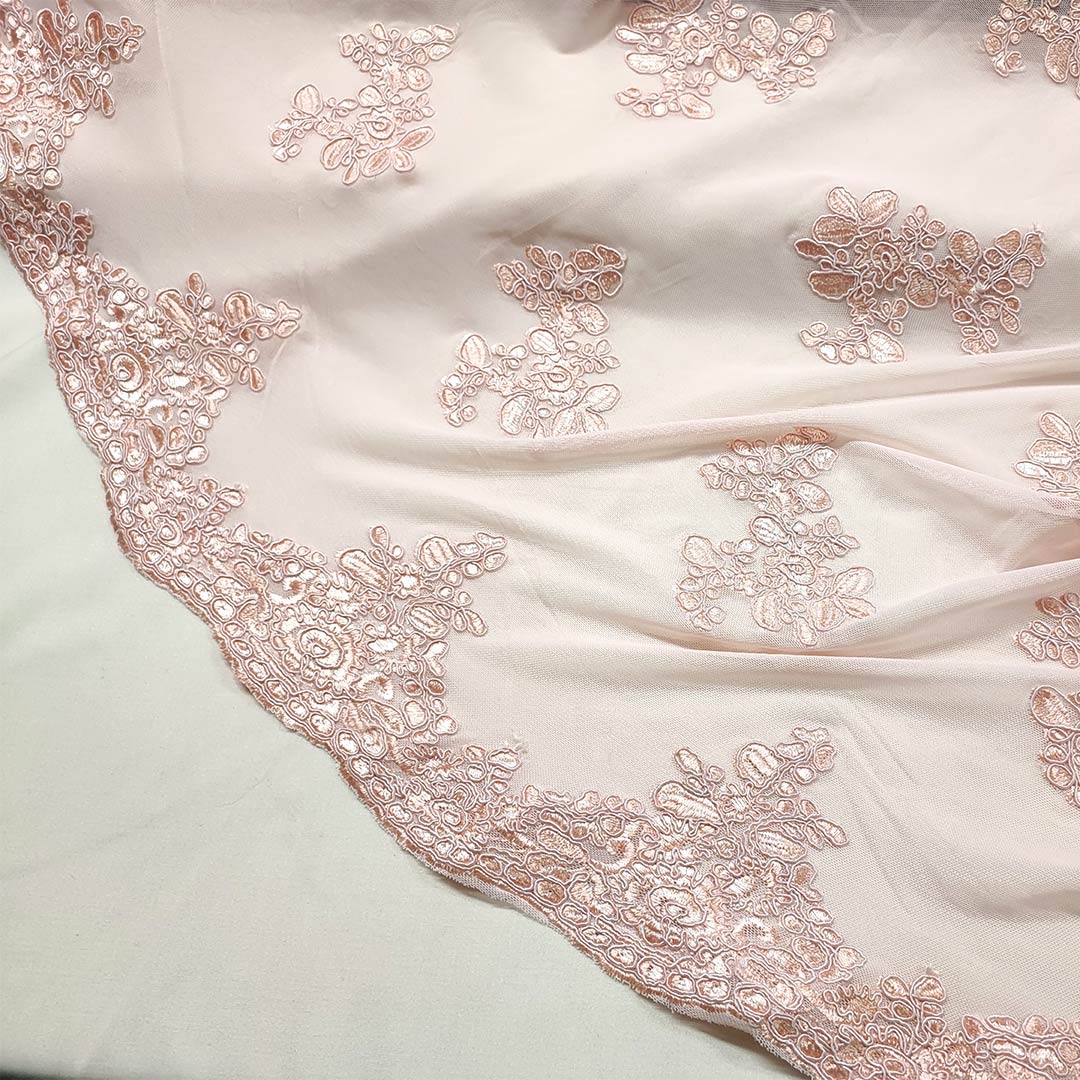 Tessuto Tulle - pizzo mano seta ricamato con fiori 3D verdino - rosa