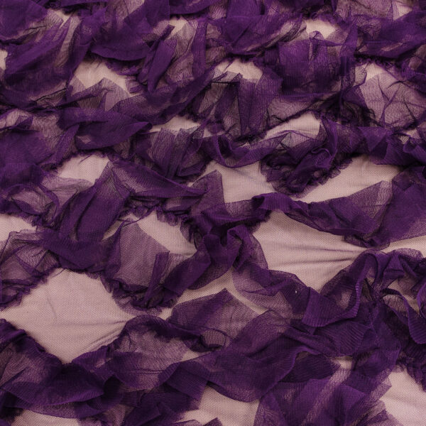Tessuto Tulle mano seta con balze 3D in tulle tinta unita viola