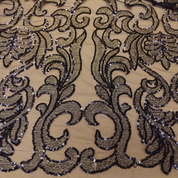 Tessuto Tulle - pizzo mano seta ricamato con paillettes motivo floreale barocco blu - oro